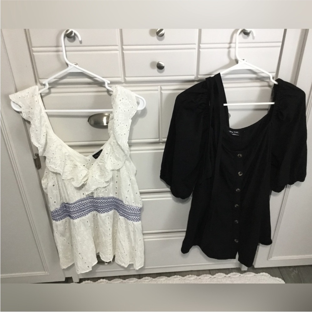 2 Cute City Chic Tops  size 18 Black White